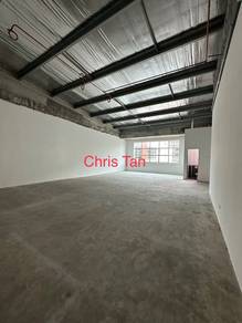 Light industrial 1.5 storey warehouse Sg Tiram near Png Airport GBS