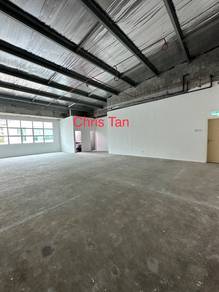 Light industrial 1.5 storey warehouse Sg Tiram near Png Airport GBS