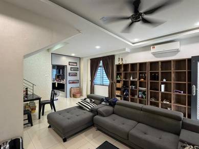 Senai 2.5 Storey House Taman Scientex Jaya Renovated Extended Seelong