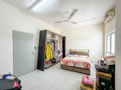 Double Storey Terrace, The Palm Puncak Alam