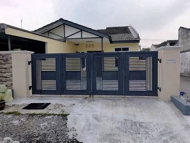 END LOT - Widuri Bukit Beruntung - RENOVATED
