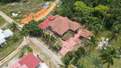 Banglo Tanah Luas Sg.Puteri Kuala Rompin
