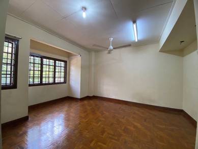 Permas Jaya Double Storey House 4Bed 3Bath Partial Furnished
