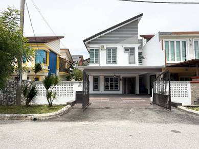 Fully Renovated + Freehold Open, 2 Storey Semi-D @ Hill Park, Kajang