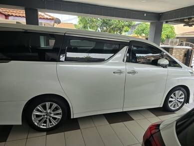 Toyota Vellfire 2.5Z AGH30W 2021/2018 White Pearl