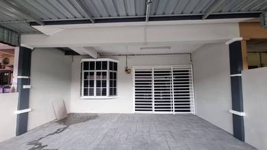 TAMAN KLEDANG SUNGAI SIPUT - RENOVATED SINGLE STOREY HOUSE For Rent