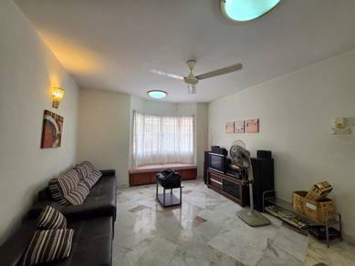 Below Market value! 1st floor [Corner] Hilir Kota melaka raya city