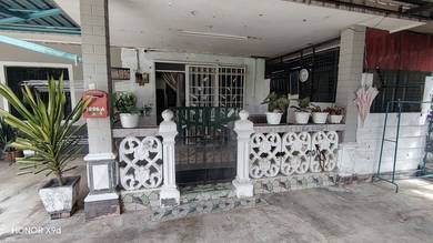 Rumah Sewa Bunglow Cherang KB