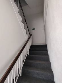 LEBUH VICTORIA , Ground floor shop house for rent  -- la 3444sf