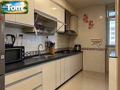 Shineville Park Condo | Near Sunshine Central | 1,600 sqft| Fully Reno