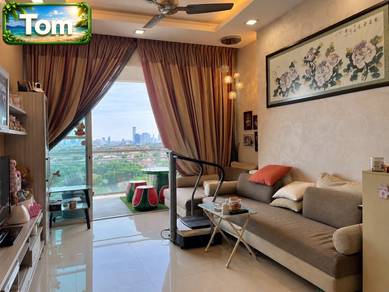 Shineville Park Condo | Near Sunshine Central | 1,600 sqft| Fully Reno