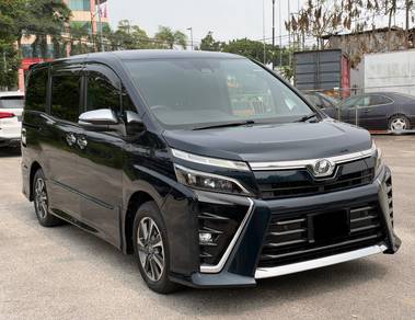 Toyota Voxy 2.0 X