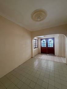 For Sale - 1-1/2 Storey Quadrant House@Jalan Bako, Petra Jaya, Kch