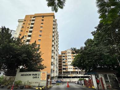 Corner Unit - Condominium Meadow Park 2 Jalan Klang Lama