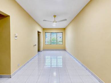 Freehold Ada Lift  - Pangsapuri Sri Ixora Seksyen 27 Shah Alam