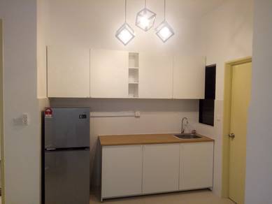 [Single Room] The HAMILTON Wangsa Maju Sri Rampai LRT For Rent