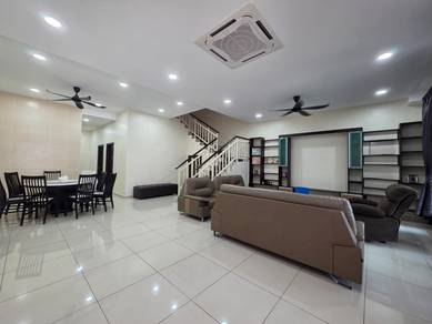 Super Spacious Renovated 2 storey terrace Saujana Tehel Bukit Katil