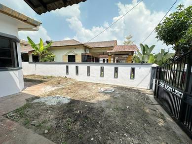Bungalow-House-for-rent-Ipoh-Perak