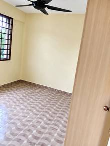 RENOVATED LEVEL 3 Low Cost Flat PKNS Seksyen 19 Shah Alam