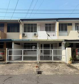 Kuching Town near Cityone, Classic house, Laksamana
