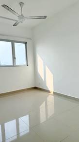 LBS Skylake Residence, Puchong Perdana 2car parks Near amenities