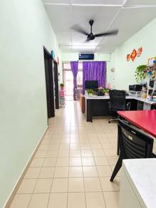 Johor Jaya Jalan Teratai Single Storey Terrace 22x70 Renovated
