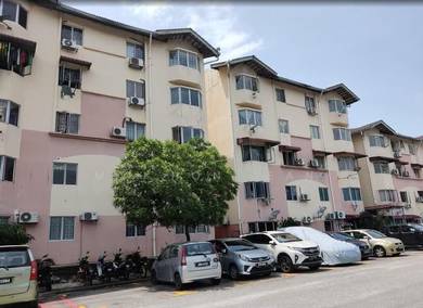 Tingkat G + PARKING PRIVATE depan RUMAH