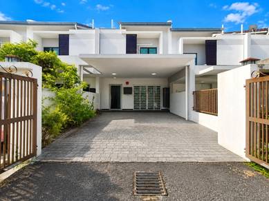 RENOVATED Double Storey Terrace House Laman Delfina Nilai Impian