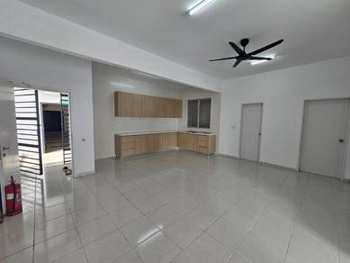 Residensi Adelia 2