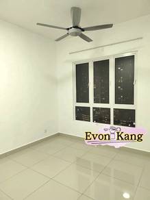 Gardens Ville @ Sungai Ara 1115SF Basic Fittings 2 Parkings Good Unit