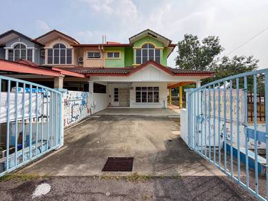 [BIG LAND AREA] Double Storey Taman Pelangi Semenyih 1 Semenyih