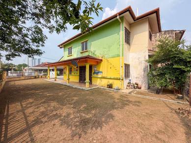 [BIG LAND AREA] Double Storey Taman Pelangi Semenyih 1 Semenyih