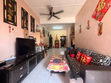 Freehold Endlot with Extra land 1 storey Taman Garuda Gangsa melaka