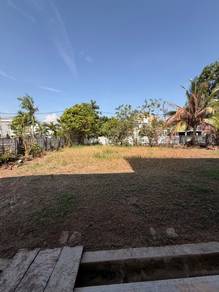 Extra land CORNER Banglo Paya Rumput Perdana