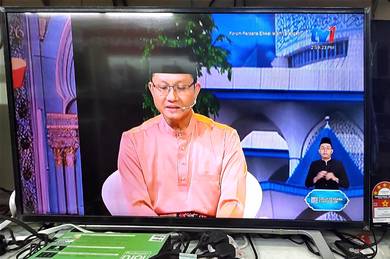 Toshiba led tv (not smart) 43inch