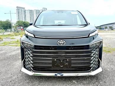 Toyota VOXY 2.0 S-Z (A)