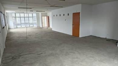 CHEAP l Warehouse at Penampang l Got OC l 5,690 sqft l Flood Free