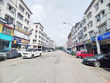 Dataran Otomobil Apartment