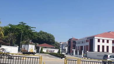 1st floor shop lot /office lot opposite USM entrance