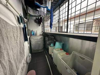 Freehold Facing Playground, Nova 1 Taman Sri Sinar Kepong, 747sqft