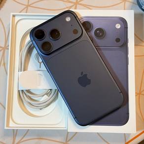 iPhone 17 Pro 256 Under Wrrnty 🇲🇾