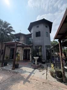 Bungalow Kolam Air JB | 2 Adjacent Units 