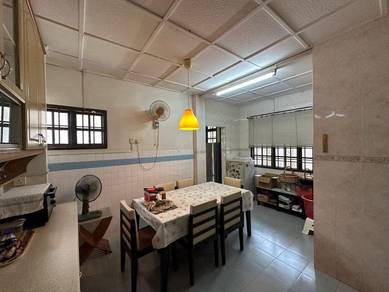 Taman Sentosa, JB town, Semi-D 40x80, Walking Distance to Bus Stop
