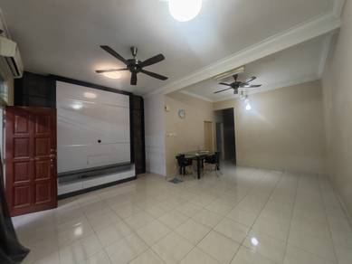 Cheap 1.5 storey 4 bedroom @ Taman Daya