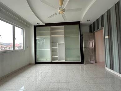 2-storey-Terraced-House-for-rent-Kota-Kemuning-Selangor