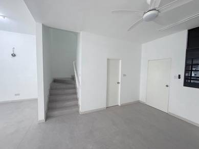 Taman Seri Kristal Kobusak 2 Storey House For Sale