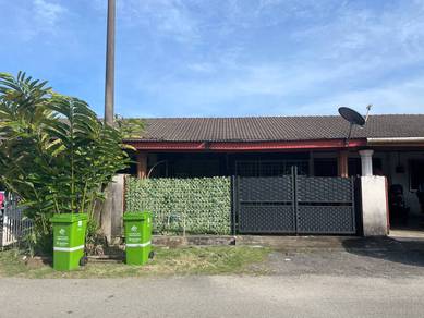 For Sale : Teres Setingkat Kampung Padang , Kuantan