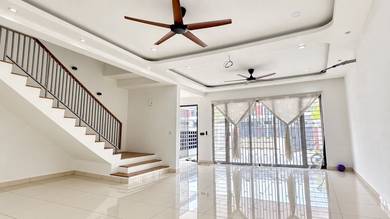 Elmina Green 6,Elmina ! Basic Unit for Rent