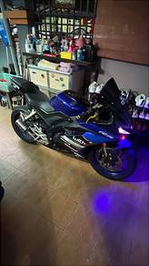 Yamaha R15