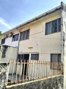 Seri Kembangan Serdang Raya End lot